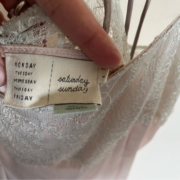 Anthropologie wide leg cropped Satin/Lace spaghetti strap one piece size Small - Picture 3 of 16